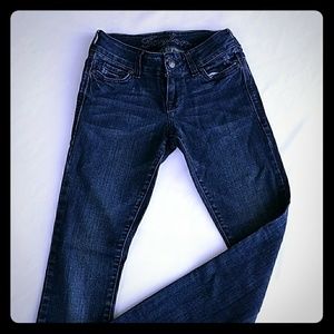 Delia's Taylor skinny jeans